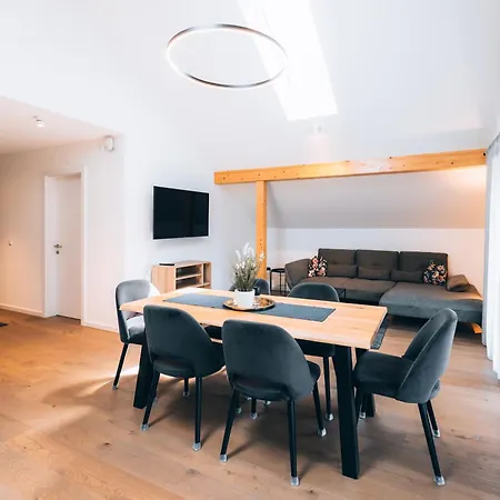 Essigmanngut 3* אניף